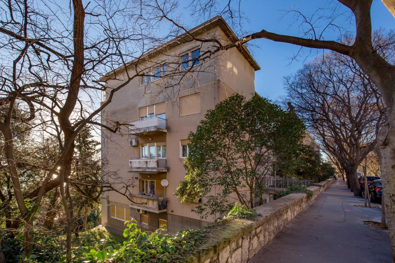 Apartman Jasmina 2 Rijeka Buitenkant foto